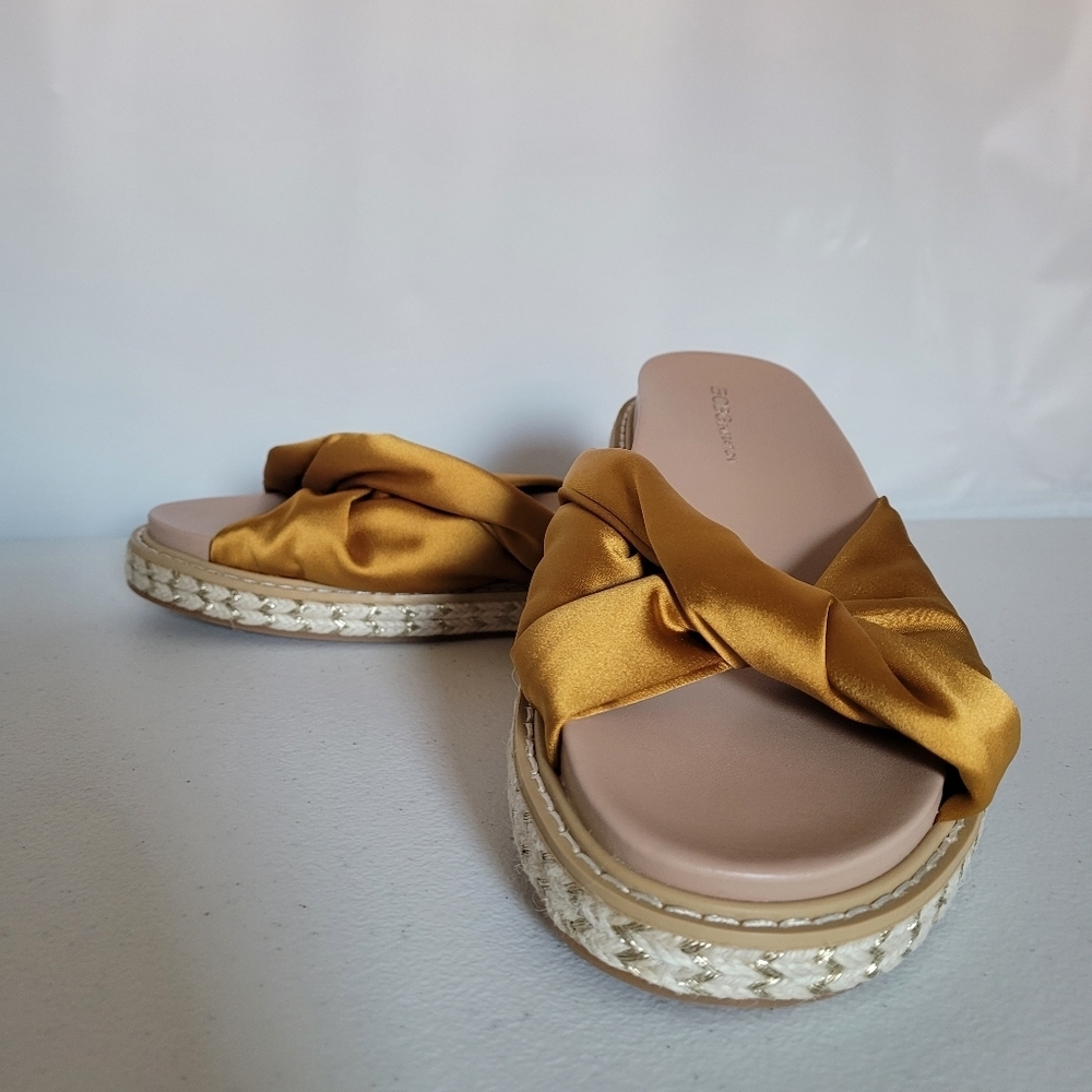 NIB BCBG Essina Golden Yellow Espadrille Flat Sandals - Picture 3 of 8